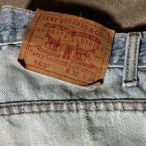 Levi's 560 Relaxed Fit Jeans in Light Wash Blue